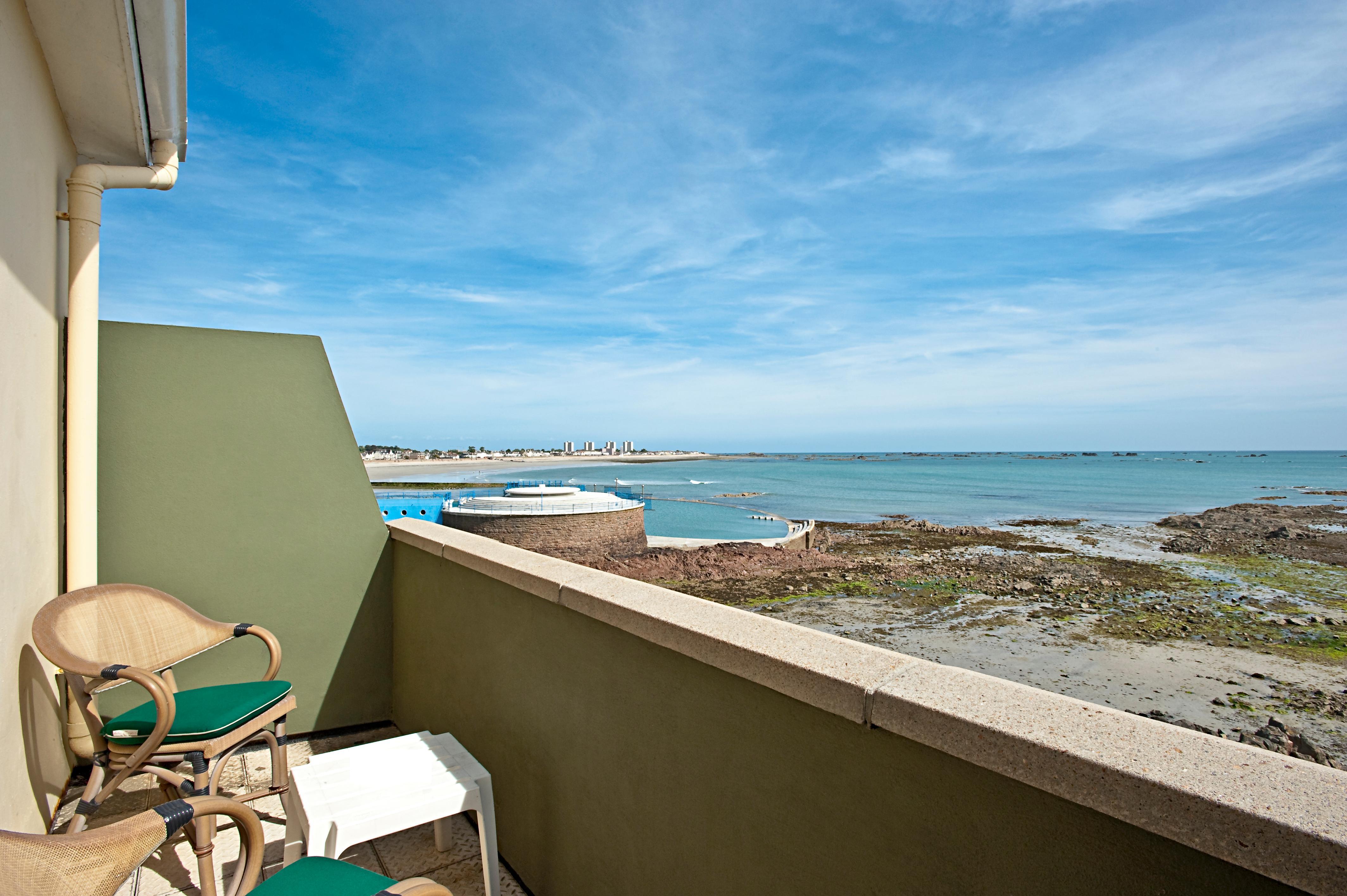Fort D'Auvergne Hotel Saint Helier Exterior photo